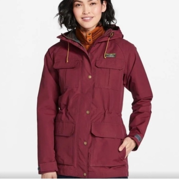 L.L. Bean Women's Mountain Classic Water-Resistant Jacket Size S - Picture 13 of 13